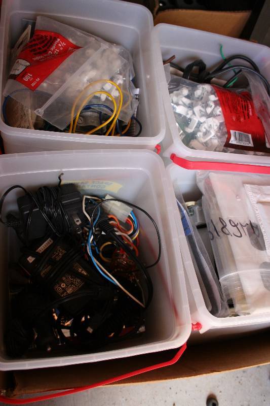 lot 626 image: Misc Electrical Supplies