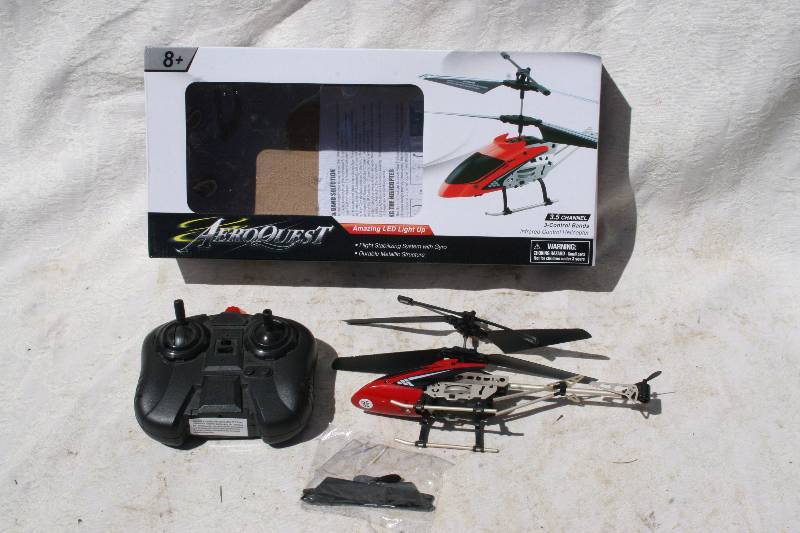 lot 632 image: RC Helicopter