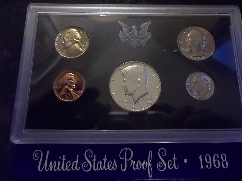 1968 U S Proof Set With Kennedy Silver Half Dollar With Original Box