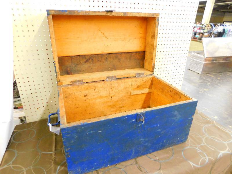 OLD WOODED CHEST