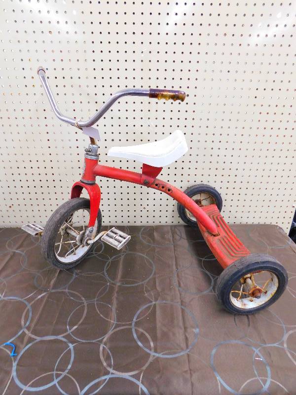 roadmaster hampton tricycle