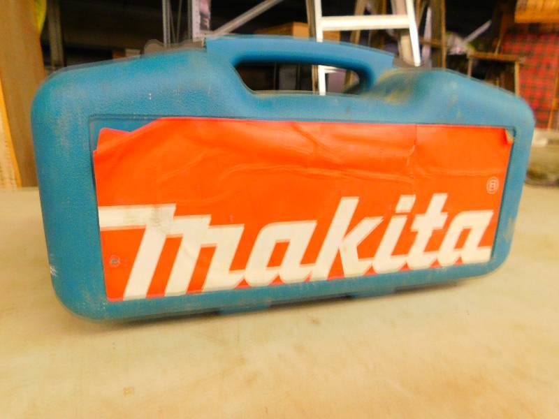 MAKITA HAND SANDER
