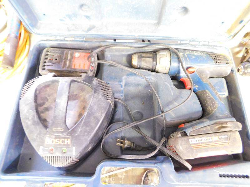 BOSCH CORDLESS DRILL