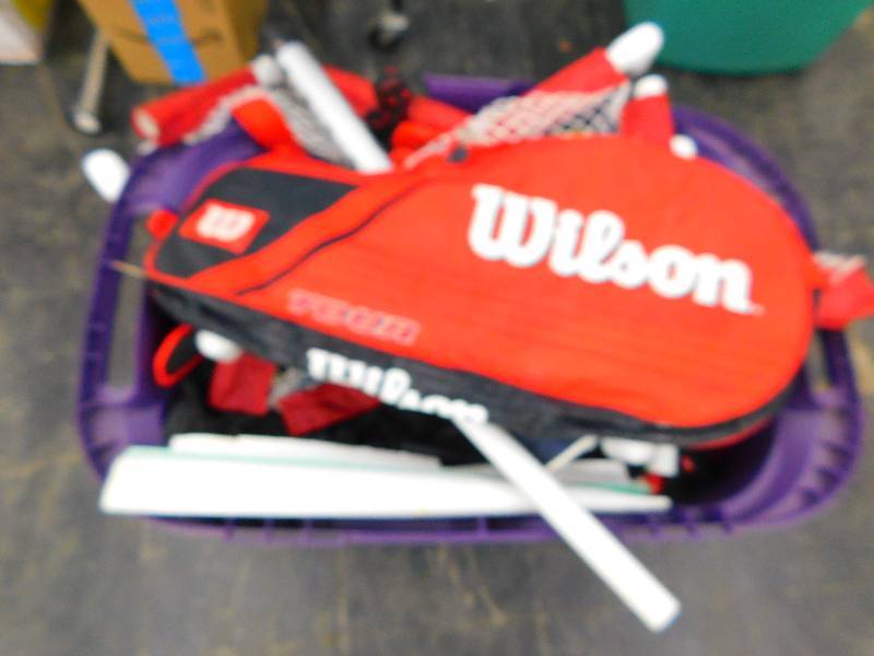 TOTE OF SPORTS ITEMS
