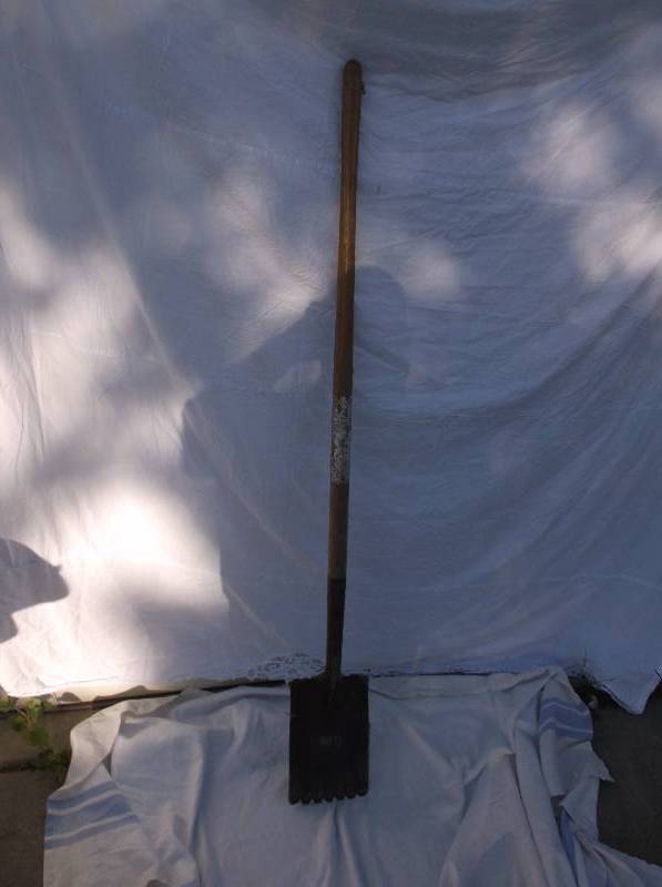 Shovel