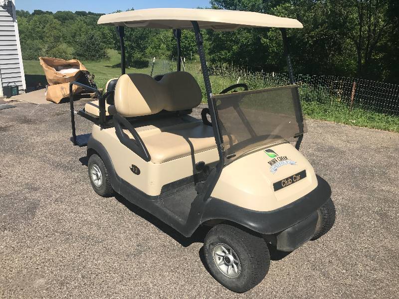 2011 Club Car Precedent Golf Cart With Rear Flip Seat