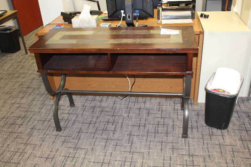 Wood Entry Desk w Lower Shelf, Metal Legs