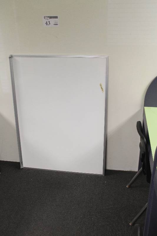 White Board w Marker Tray