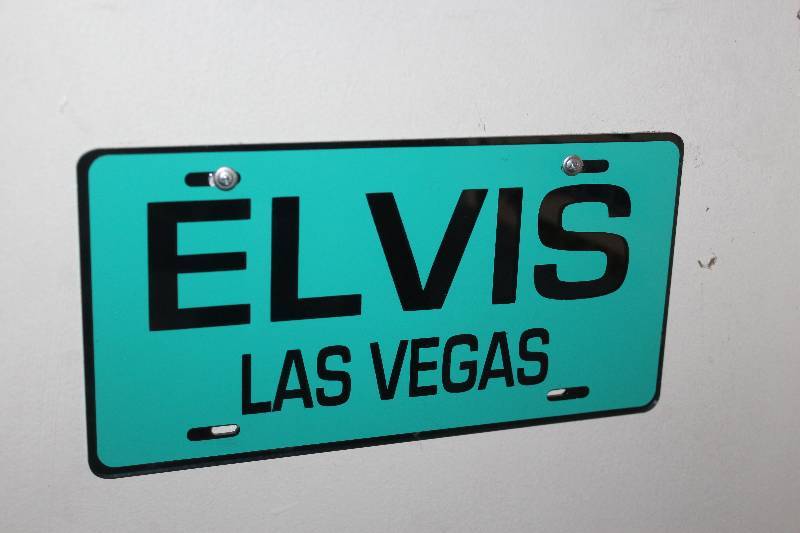 lot 101 image: Elvis, Route 66, Car Craft Wall Signs