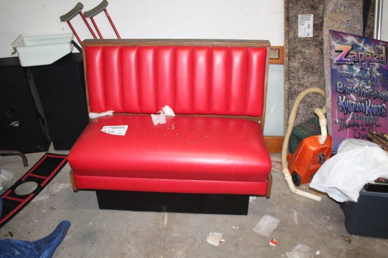 lot 118 image: Red Vinyl Booth Bench