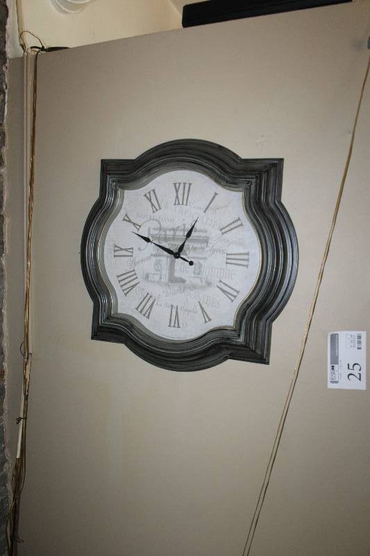 lot 25 image: Paris Themed Wall Clock