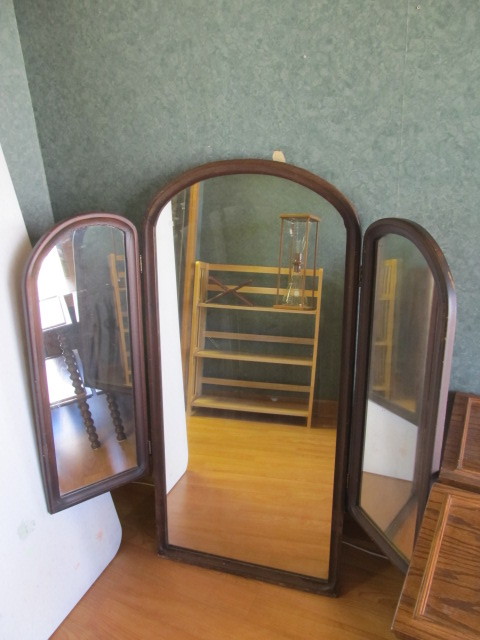 Antique Triptych Mirror&nbsp