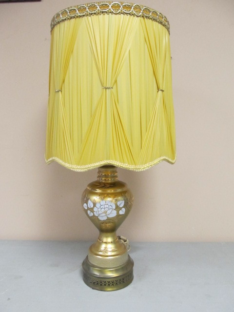 Vintage Gold Floral Table Lamp wFancy Shade