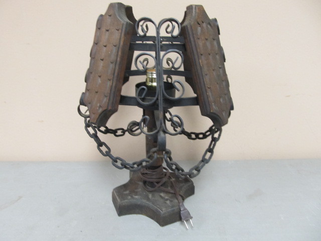 Vintage Gothic Wood &amp Chain Desk Lamp