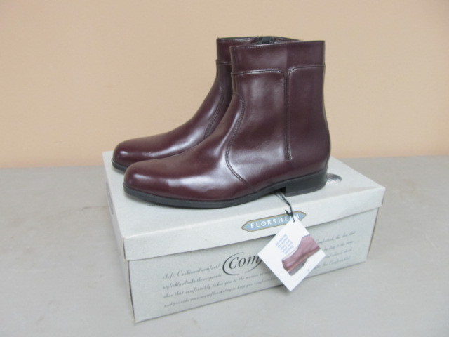 BRAND NEW Leather Floorsheim Boots