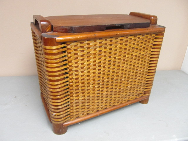 NICE Vintage Wood &amp Woven TrunkBin