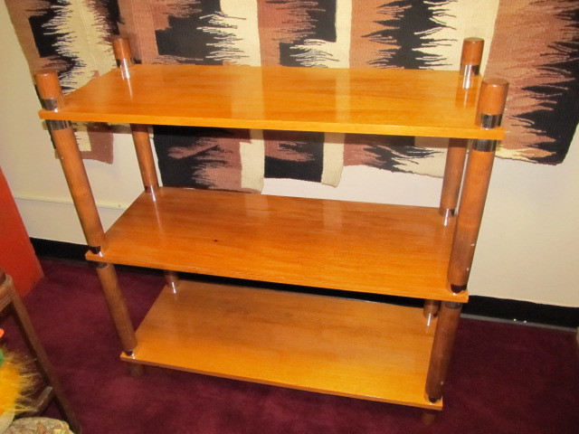 NICE Vintage Solid Wood &amp Chrome Shelf