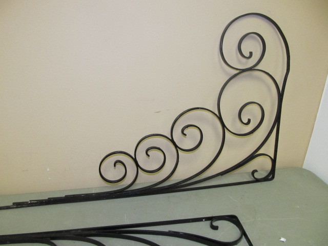 4 Vintage Metal Corner Brackets