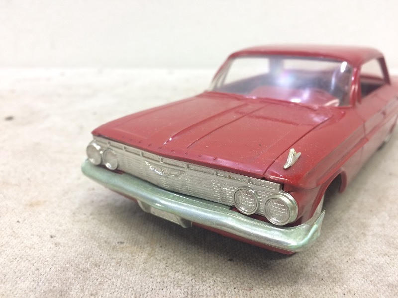 lot 86 image: 8.5 Vintage 1961 Chevy Impala S.M.P. &nbspPromo Car