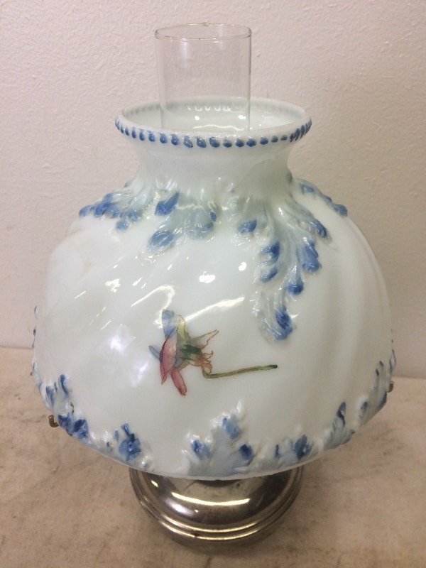 lot 90 image: Vintage Aladdin Oil Lamp wShade (Shade As Is)