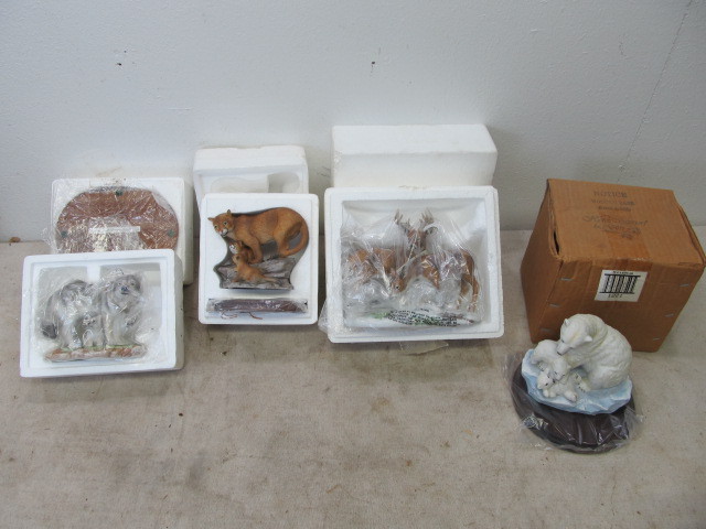 lot 51 image: Group of NEW Porcelain Animal Figurines