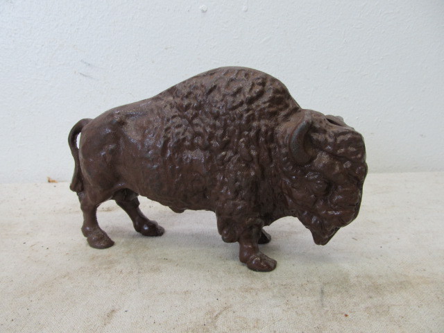 lot 14 image: Cast Iron Painted Buffalo Bank