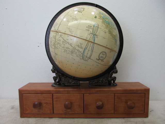 lot 112 image: Vintage World Globe on Cabinet