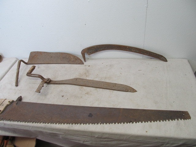 lot 127 image: Lot of Antique Primitive Cutting Tools