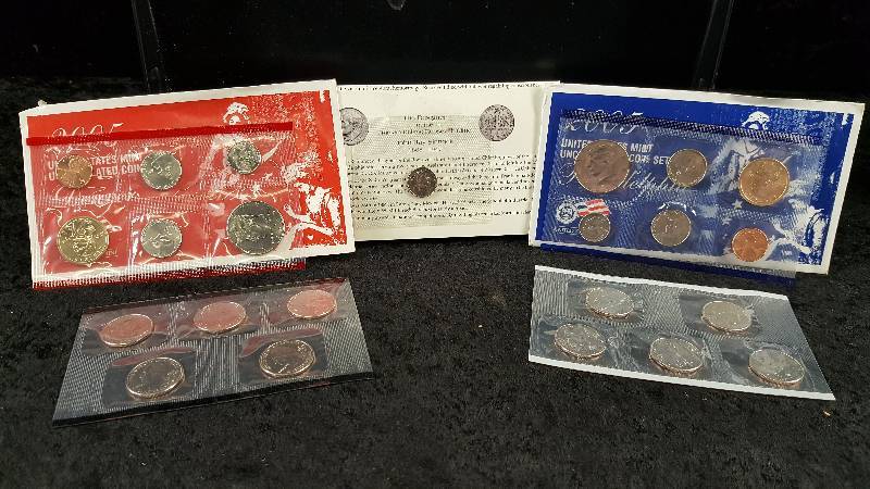 Lot - 2005 Uncirculated Coin Set & 1996W 50th Anniversary Roosevelt Dime