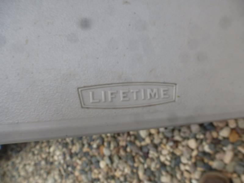 Lifetime Picnic Table