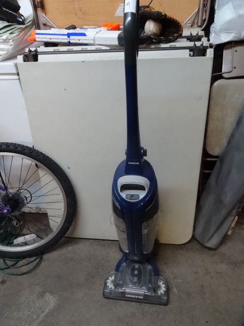 Oreck Model FK40100 vacuum cleaner...
