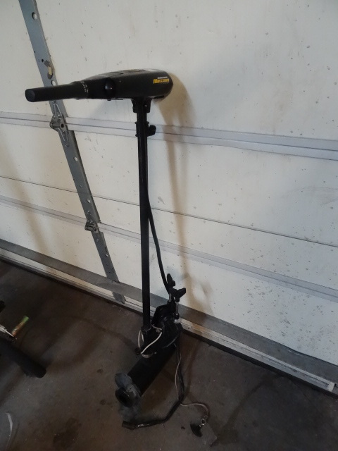 Minn Kota Maxxum electric trolling ...