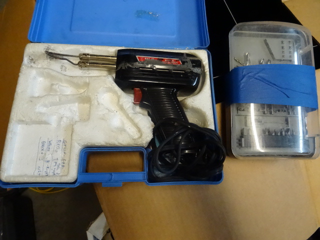 Weller soldering gun kit. Drill and...