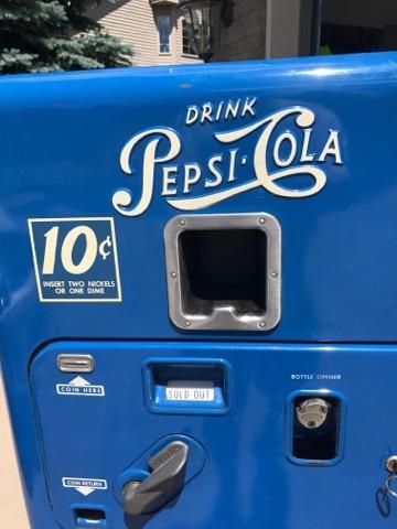 Rare Vendo Pepsi Machine