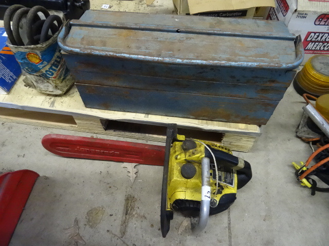 lot 23 image: McCulloch Mac 110 Chain Saw 10