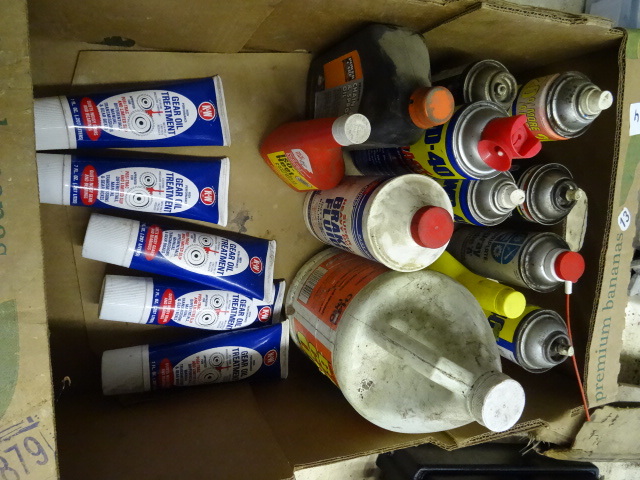 lot 34 image: Misc Automobile Chemicals