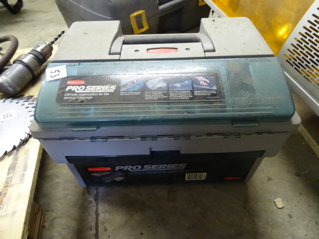 lot 53 image: Tackle Box Full of Misc Tackle