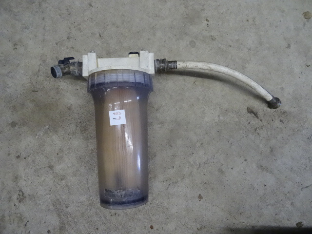 lot 87 image: Flo Tech RV Water Filter
