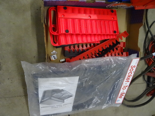 lot 109 image: Misc Tool Box Drawer Organizers