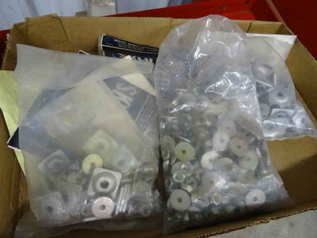 lot 121 image: Skellies Snowmobile Studs
