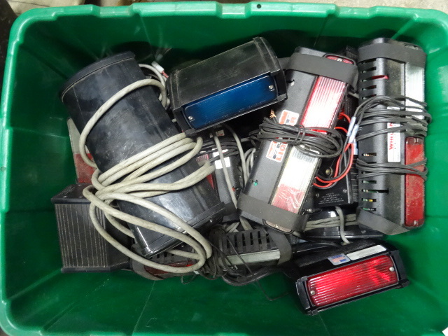 lot 175 image: Bin Full of Heavy Hauler Warning Lights