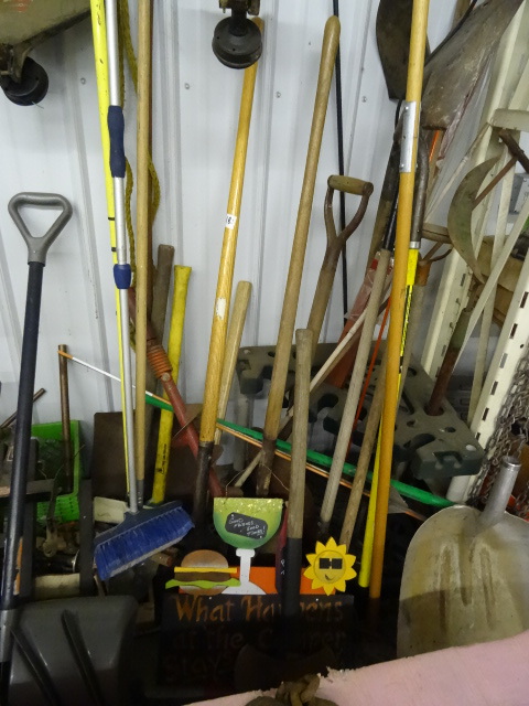 lot 182 image: Variety of Lawn Garden Tools,