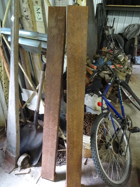 lot 186 image: Pair Of Fork Lift Fork Extensions 50
