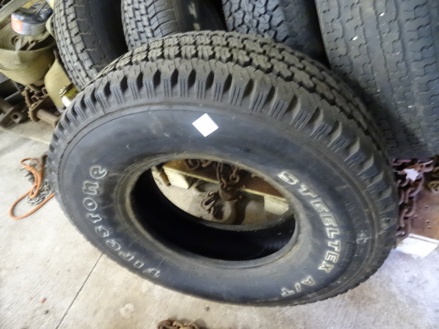lot 206 image: New firestone tire
