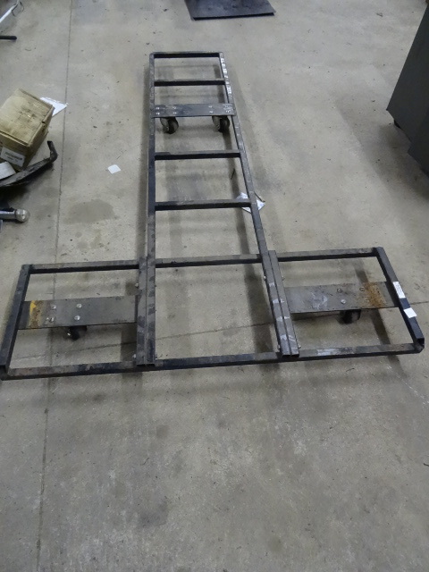 lot 210 image: Snowmobile dolly on wheels