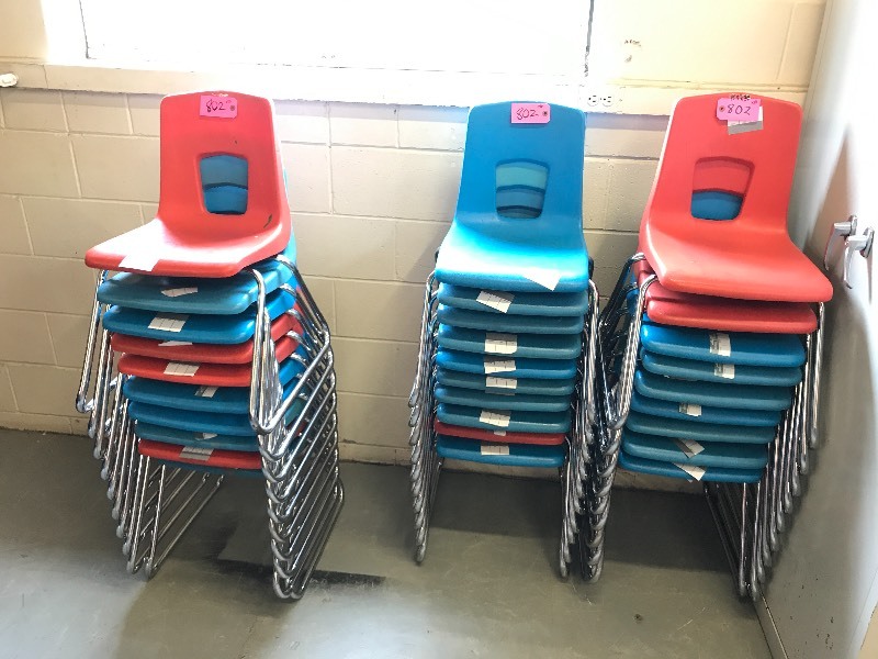 30 PLASTIC CHAIRS