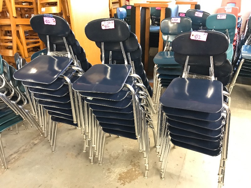 23 COMPOSITE CHAIRS