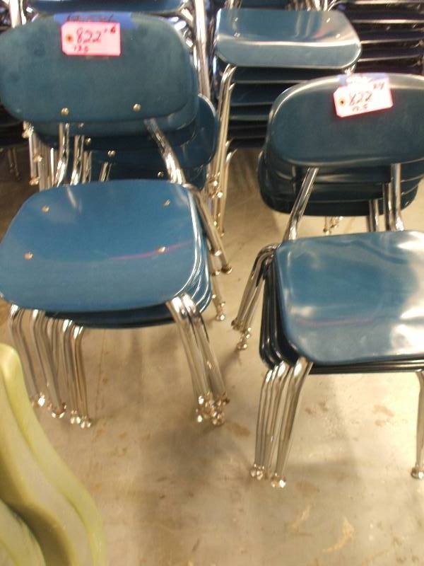 10 COMPOSITE CHAIRS