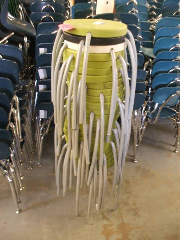23 METAL AND PLASTIC STOOLS