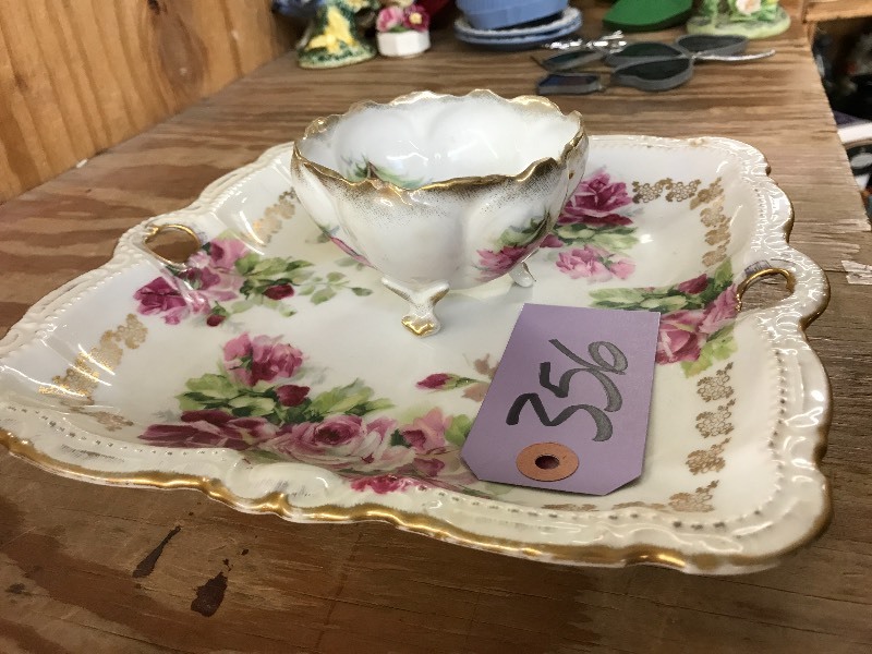 lot 356 image: BAVARIAN CHINA